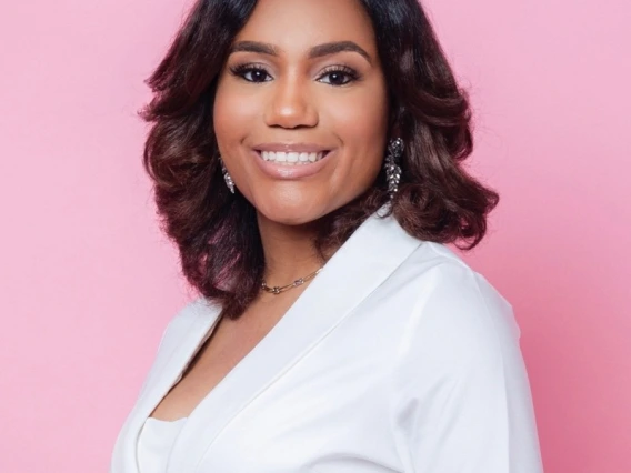 Briana Edmonds Image